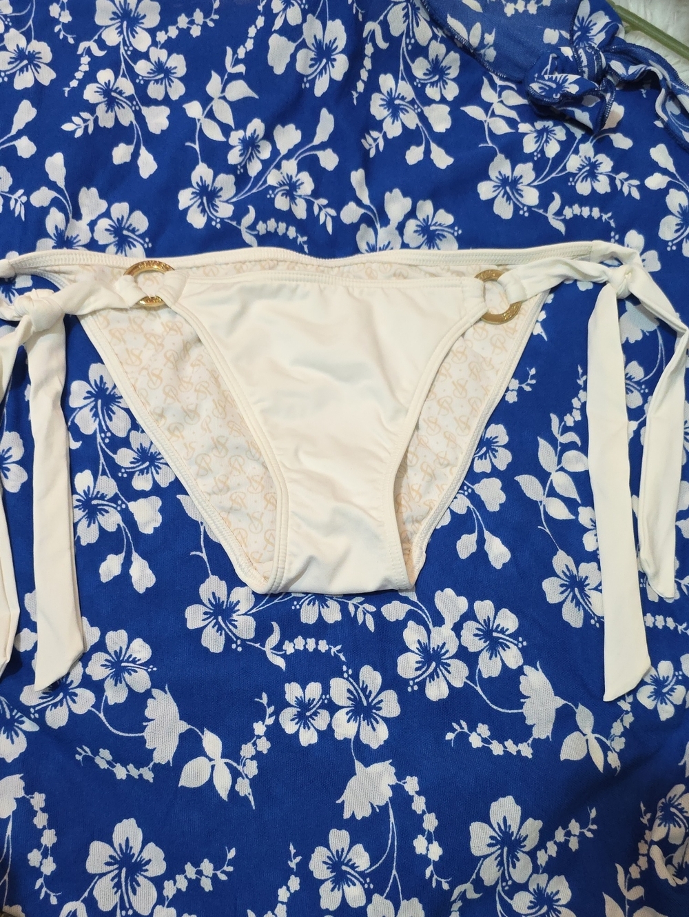 Victoria's Secret Cream Tie-Side Bikini Bottom with Gold Rings